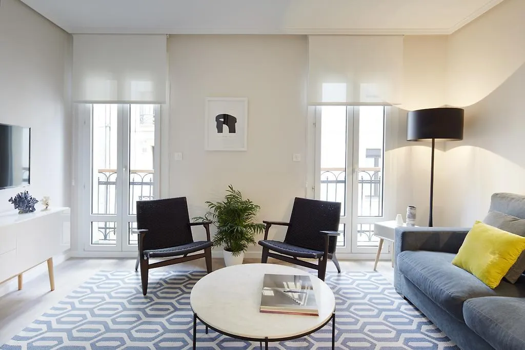 Astelena Apartment By Feelfree Rentals サン・セバスティアン